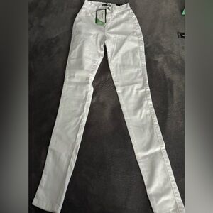 Fashion Nova jeans white size 0